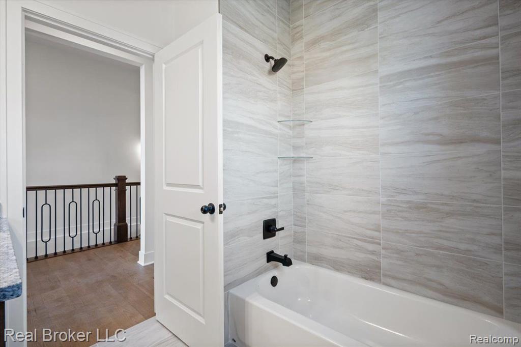 53983 STONYFORD Drive, New Baltimore, MI 48047 — Photo 55
