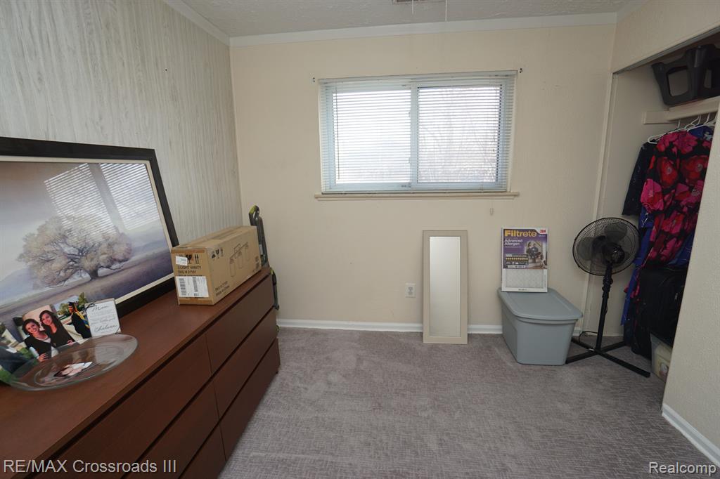 5863 BALFOUR Avenue, Allen Park, MI 48101 — Photo 14