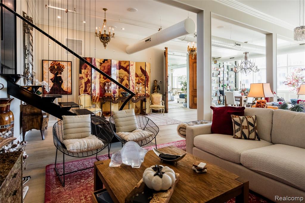 2987 Franklin Street, PENTHOUSE, Detroit, MI 48207 — Photo 13