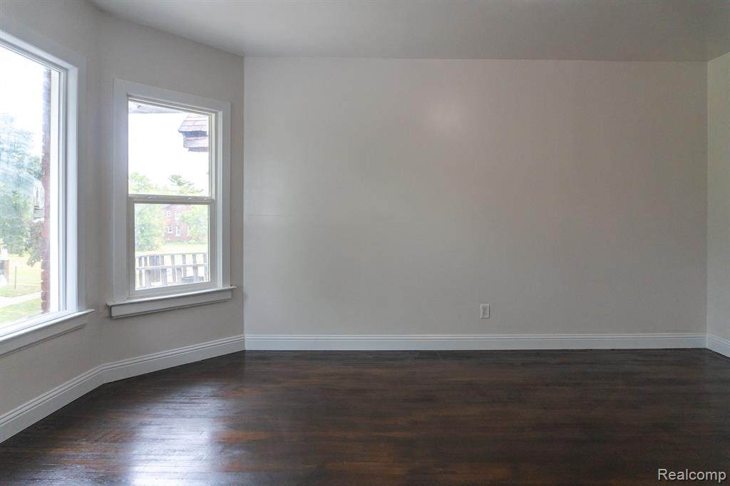 3927 SAINT CLAIR Street, Detroit, MI 48214 — Photo 51