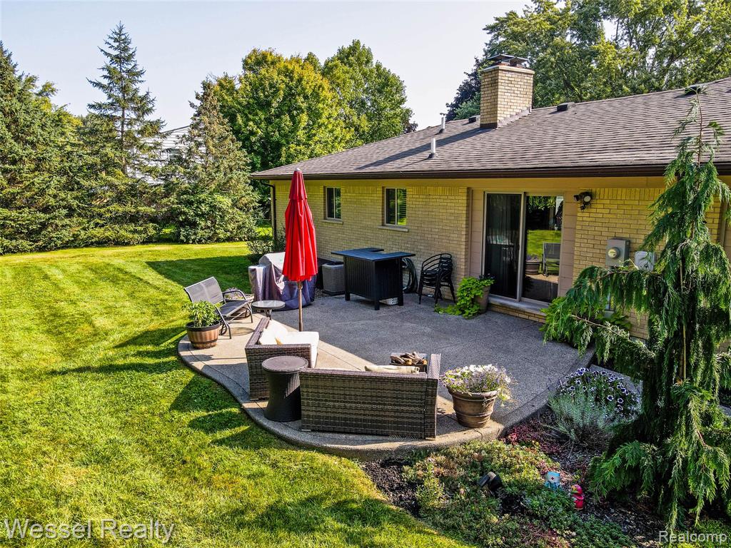 53121 Franklin Drive, Shelby Twp, MI 48316 — Photo 5