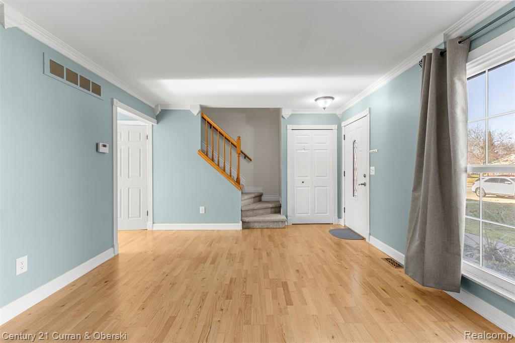 16685 Rudgate Street, Southgate, MI 48195 — Photo 9
