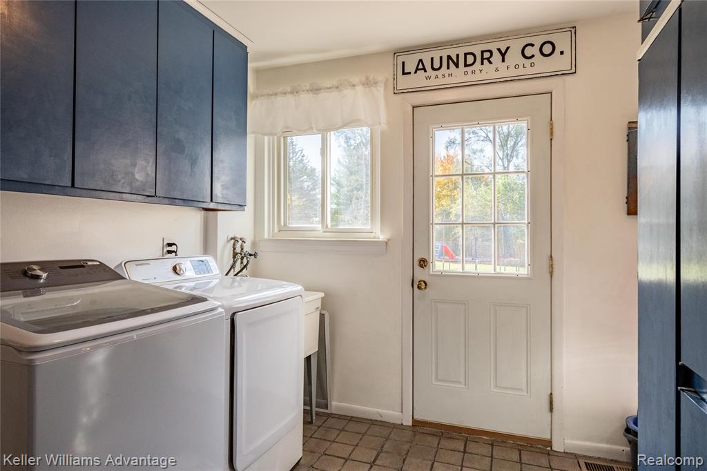 4879 Sundale Drive, Clarkston, MI — Photo 27