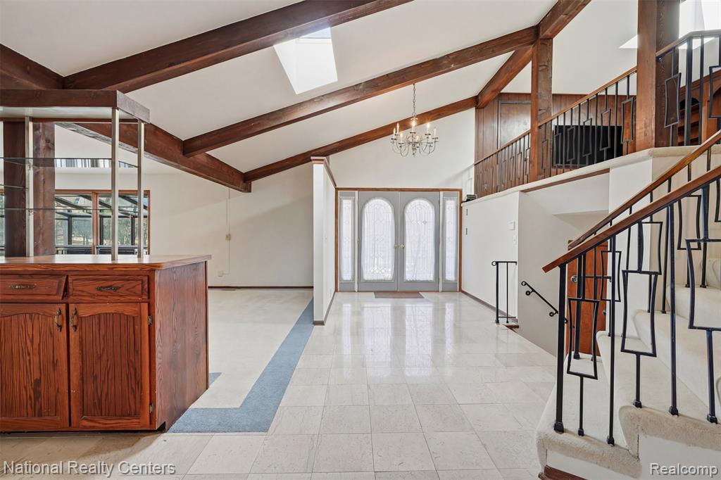 4710 Cove Road, West Bloomfield, MI 48323 — Photo 13