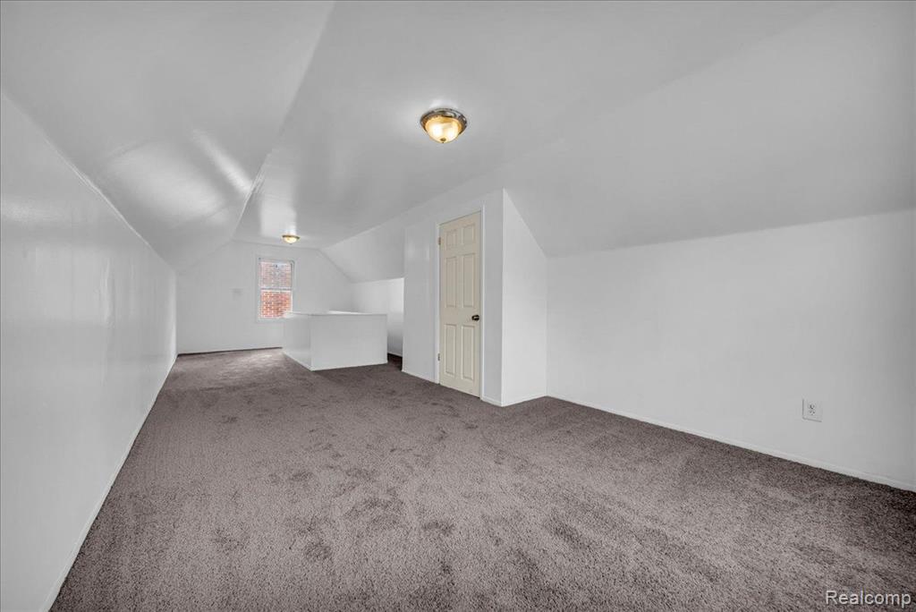 7701 PIEDMONT Street, Detroit, MI 48228 — Photo 18