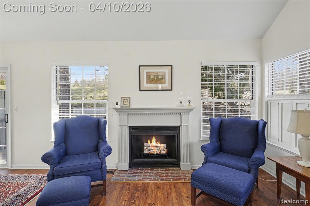 732 Whisperwood Trail, Fenton, MI 48430 — Photo 4