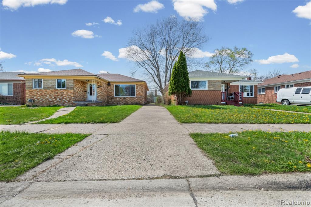 23701 Coyle Street, Oak Park, MI 48237 — Photo 36