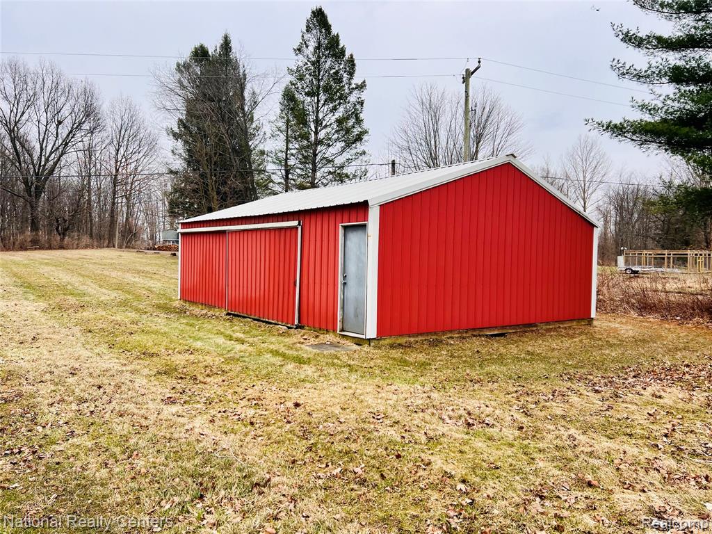 1900 N Hughes Road, Howell, MI 48843 — Photo 6