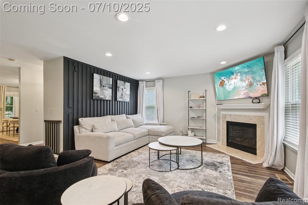 46533 Woodside Drive, Canton, MI 48187 — Photo 6