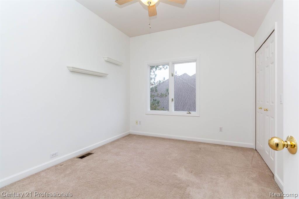 685 Dornoch Drive, Ann Arbor, MI 48103 — Photo 38