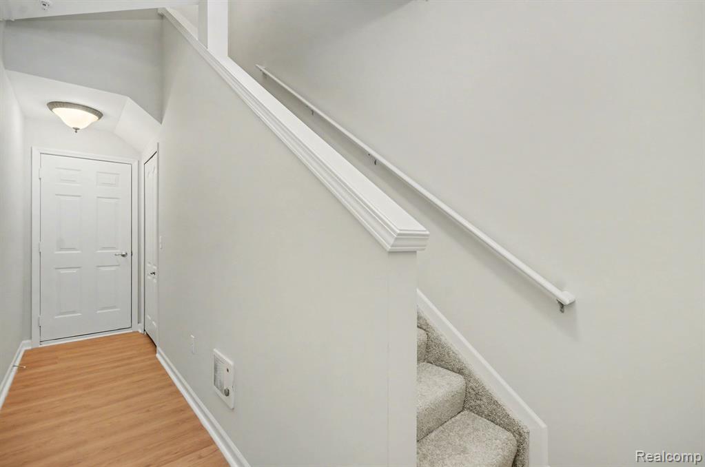 269 Wright Street, 67, Wixom, MI 48393 — Photo 4