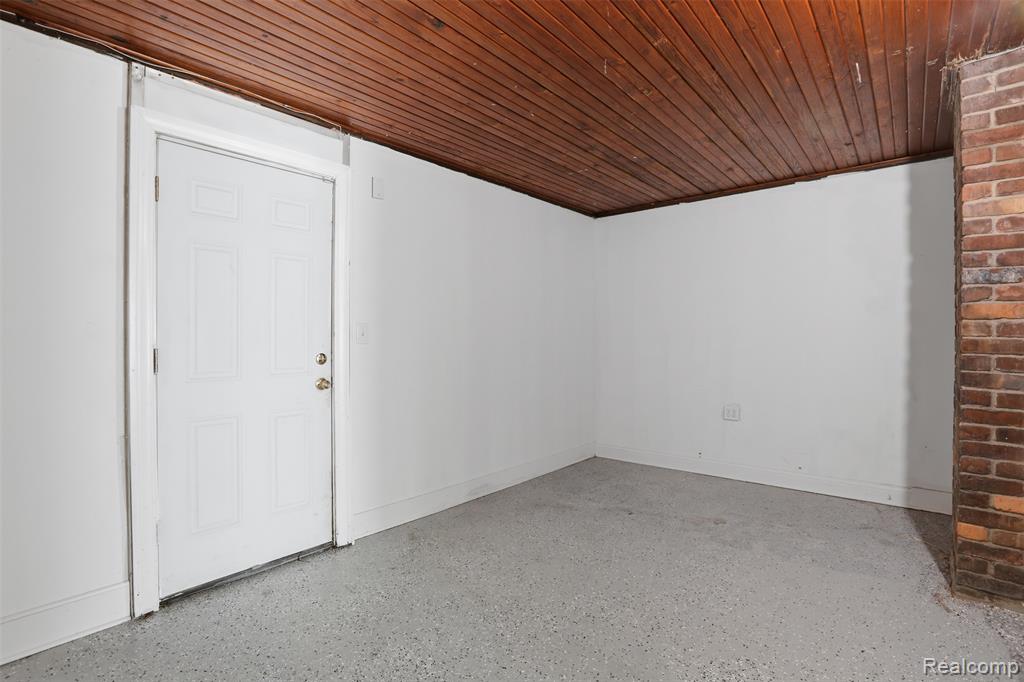 9236 Manistique Street, Detroit, MI 48224 — Photo 21
