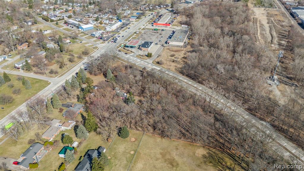 405 W WALTON Boulevard, Pontiac, MI 48340 — Photo 9