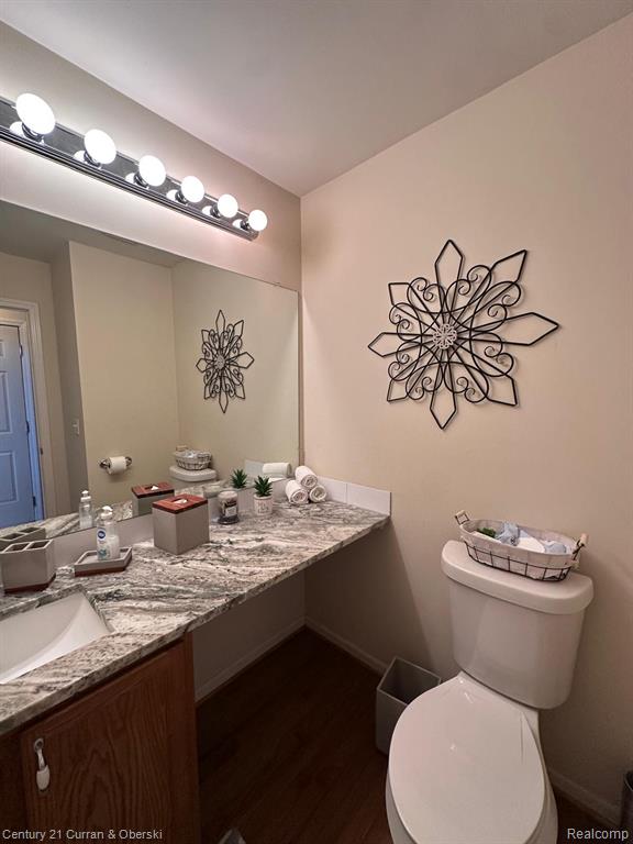 183 Legacy Park Circle, Dearborn Heights, MI 48127 — Photo 6