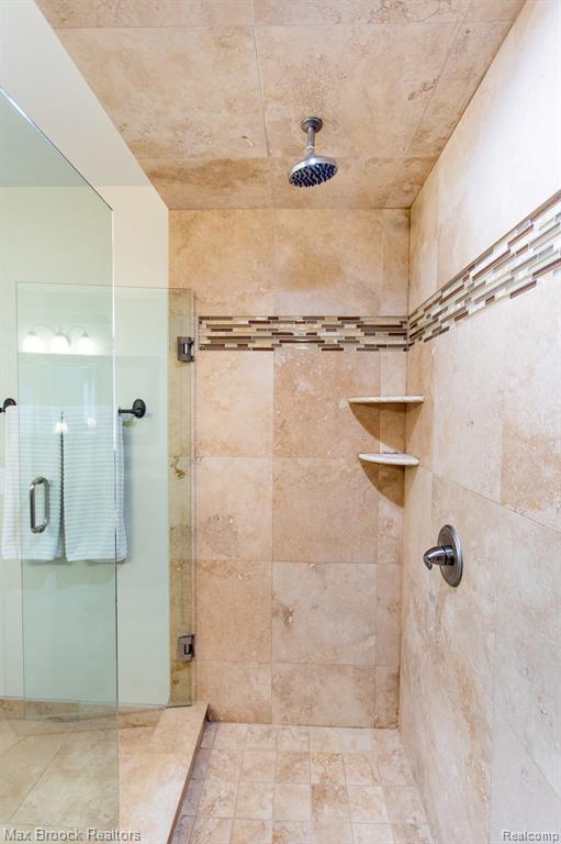 924 N Maple Avenue, Royal Oak, MI 48067 — Photo 45