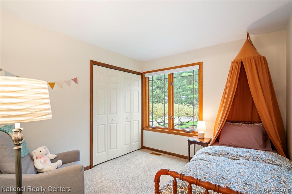4049 PINESTEAD Drive, Commerce Twp, MI 48390 — Photo 39