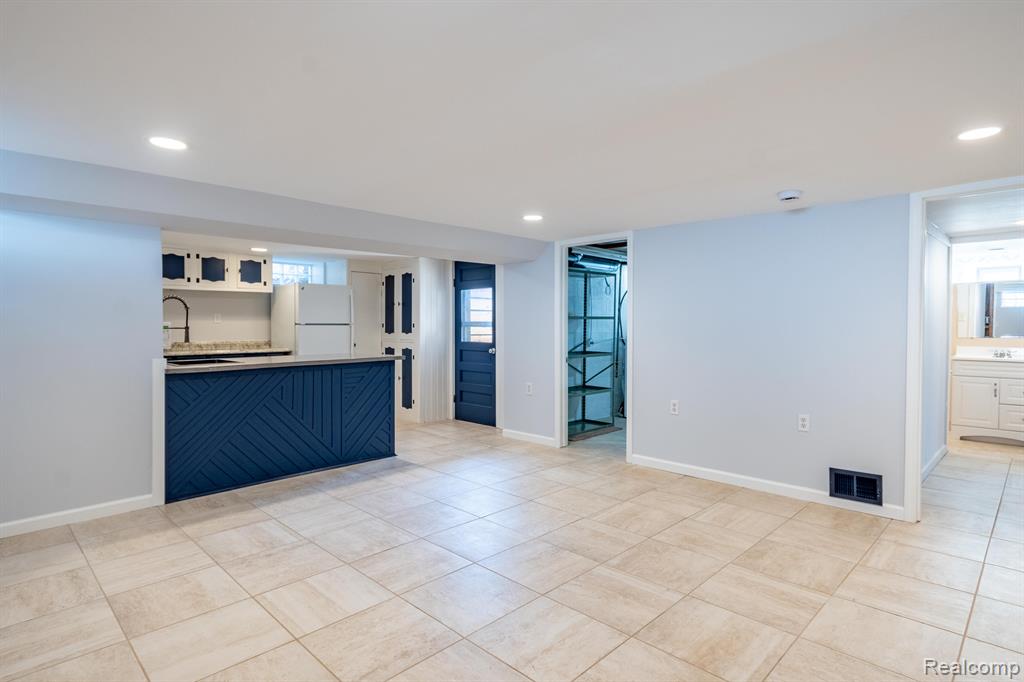 2615 WOODLAND COVE Drive, Brighton, MI 48114 — Photo 19