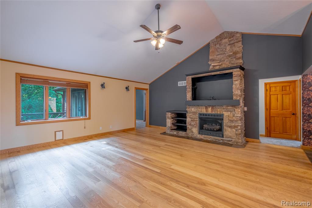 5413 N McKinley Road, Flushing, MI 48433 — Photo 7