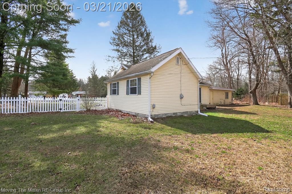 40220 Harris Road, Belleville, MI 48111 — Photo 32