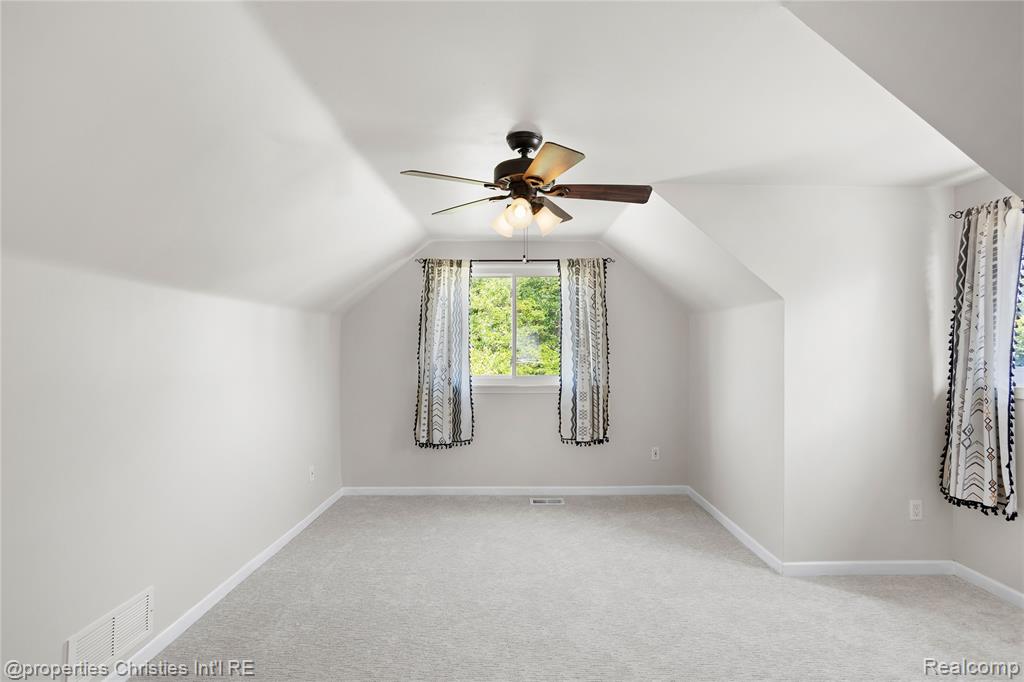 61374 Dean Drive, South Lyon, MI 48178 — Photo 26