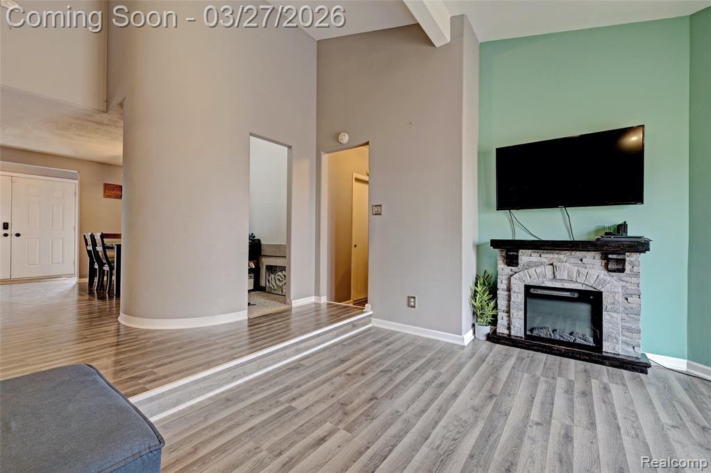 4009 Airport Road, Waterford, MI 48329 — Photo 16