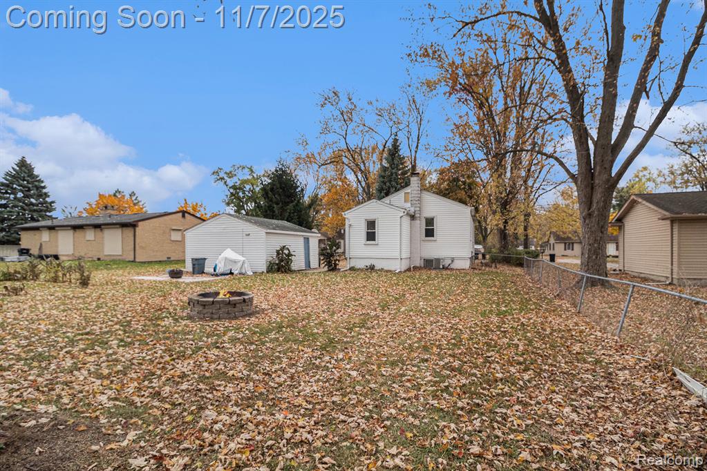 5555 Kreger Street, Sterling Heights, MI 48310 — Photo 16