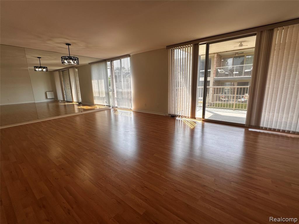 4041 Maple Road S, Bloomfield Hills, MI — Photo 4