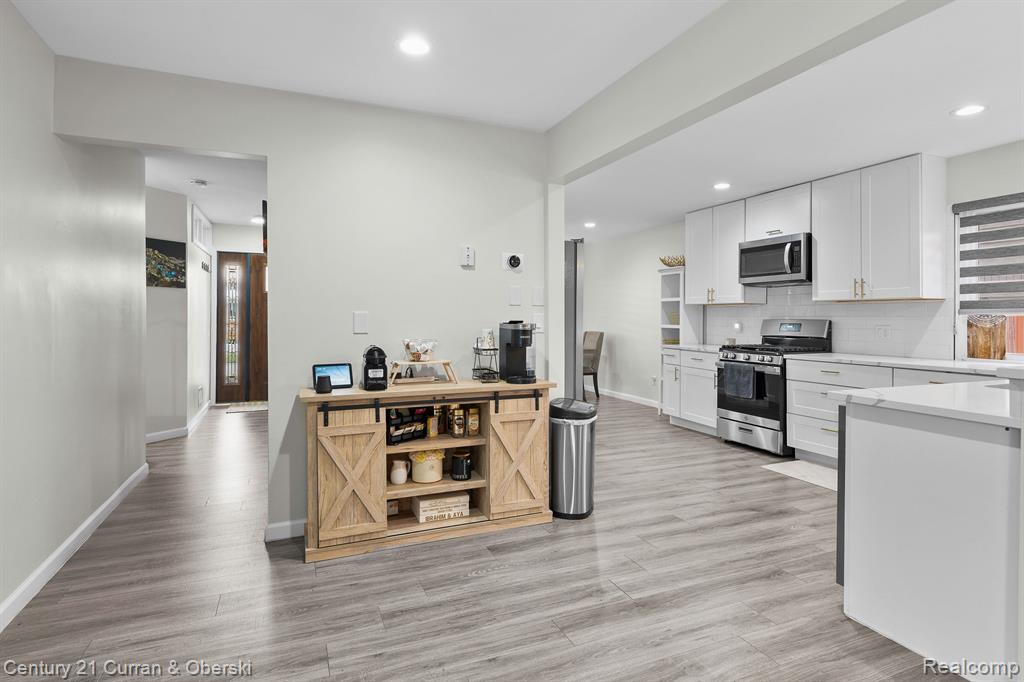 42456 CASTLE, Canton, MI 48188 — Photo 14