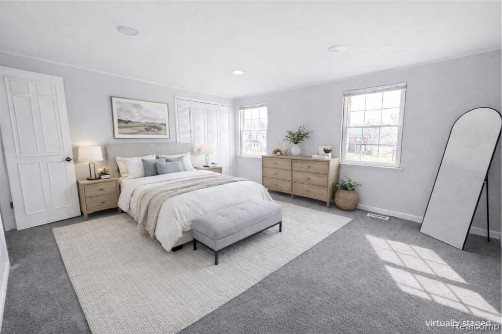 19585 Mariner Court, Northville, MI, 48167