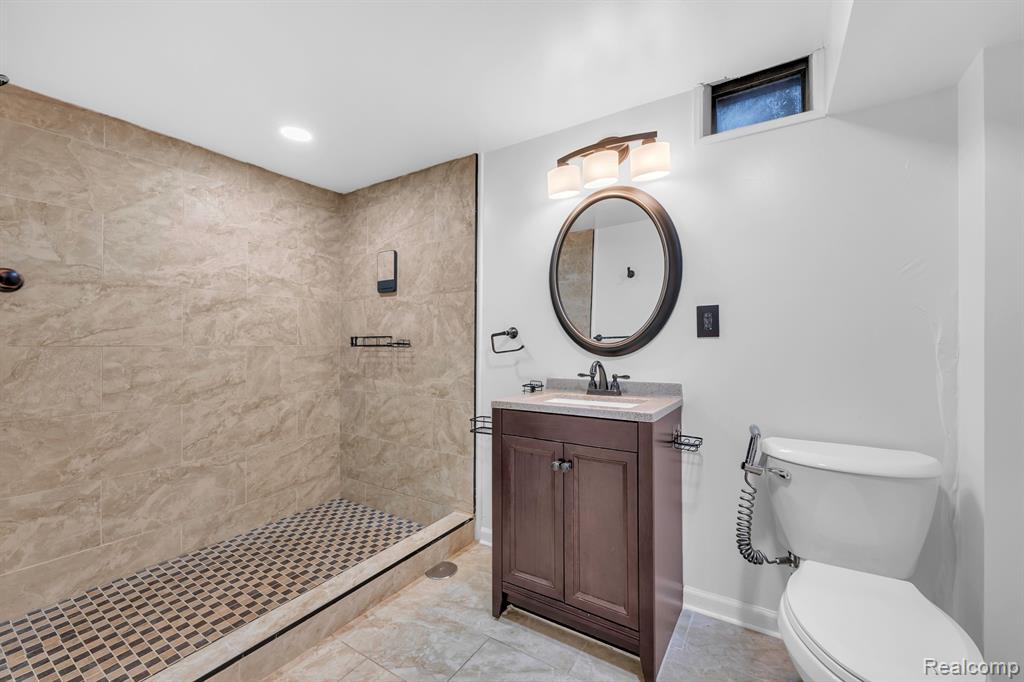 6651 NORBORNE Avenue, Dearborn Heights, MI 48127 — Photo 27