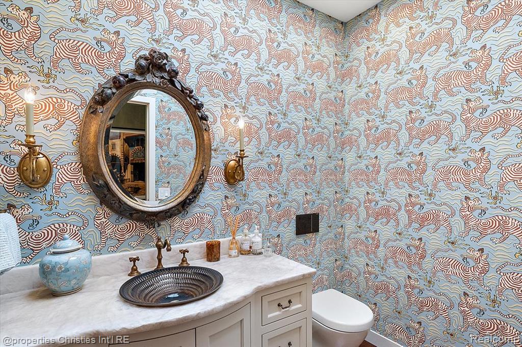 4647 Private Lake Drive, Bloomfield Hills, MI 48301 — Photo 29