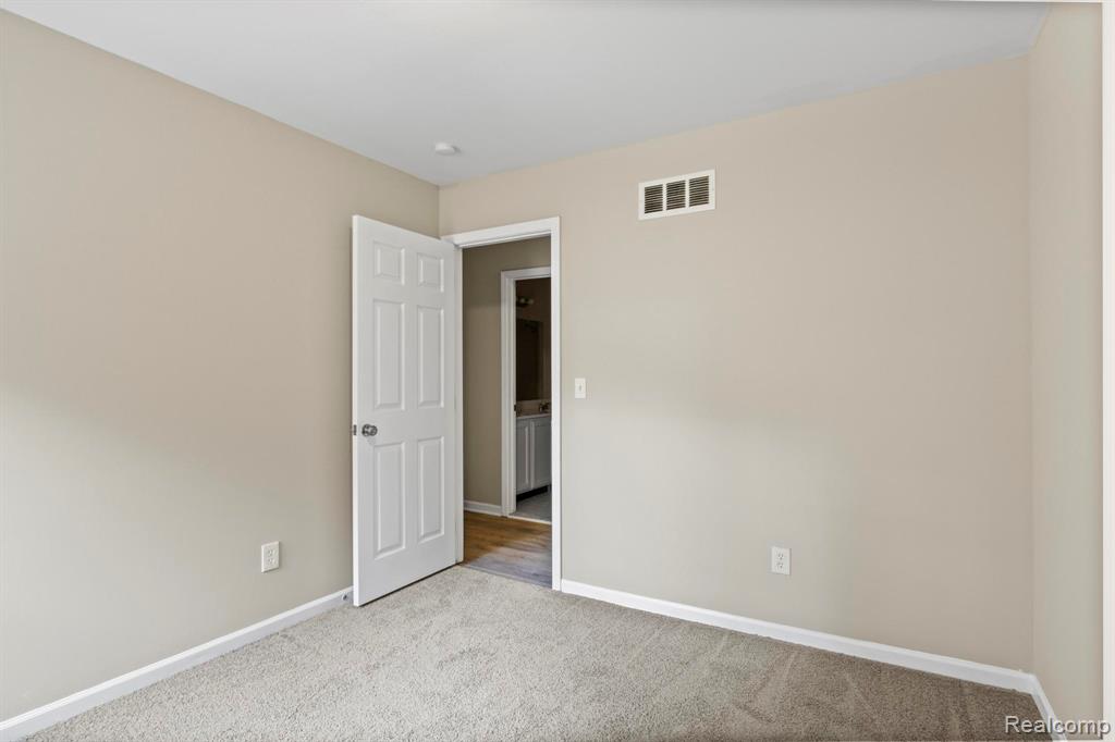 1709 Weyhill Drive, Wixom, MI 48393 — Photo 16