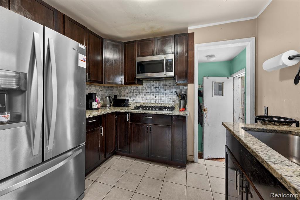 6800 Longacre Street, Detroit, MI 48228 — Photo 15