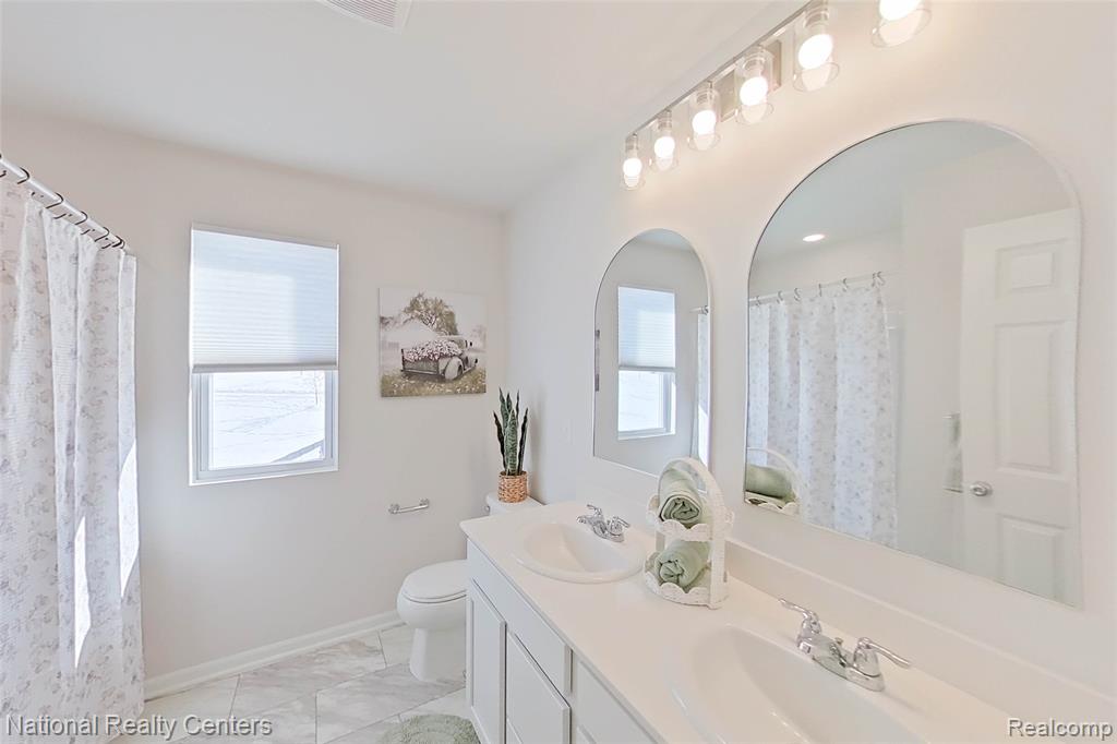 333 Saddleback Court, White Lake, MI — Photo 25