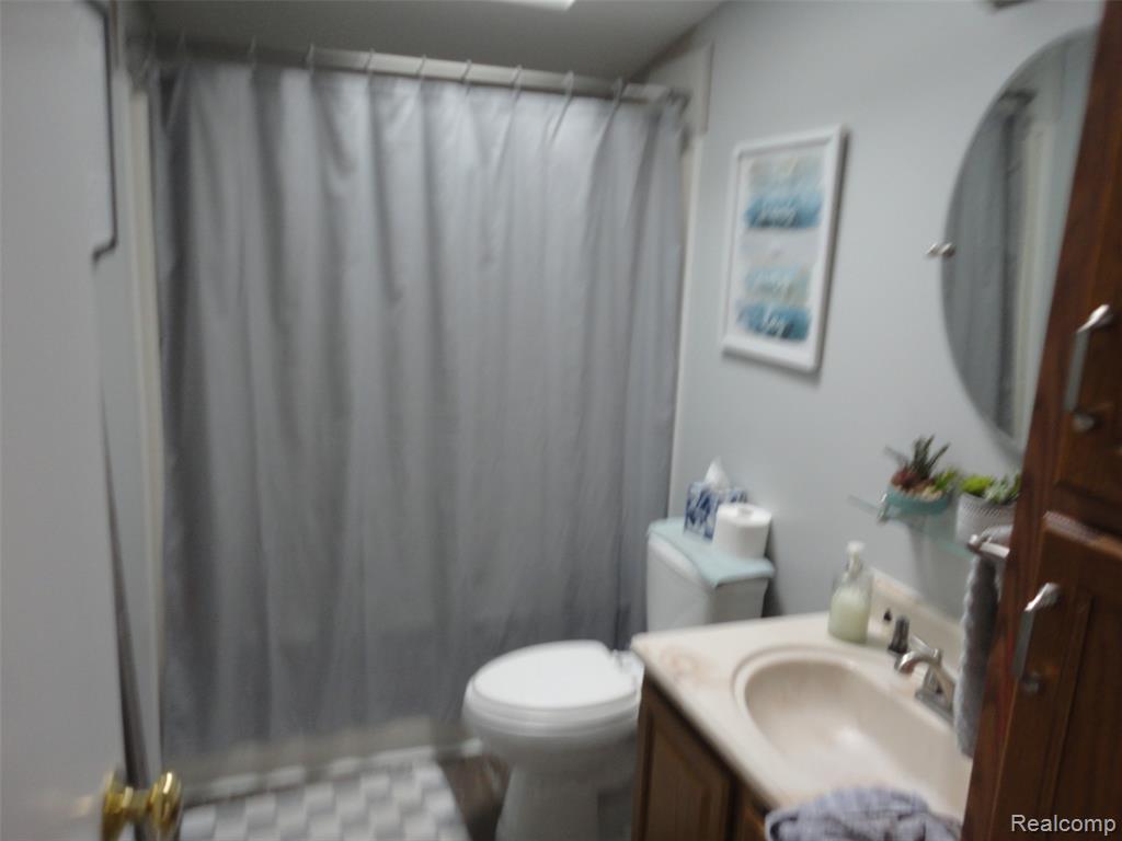 815 Jacobs Landing, Monroe, MI 48161 — Photo 16