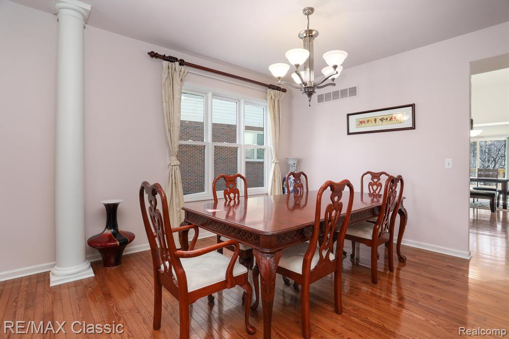 41547 BURROUGHS Avenue, Novi, MI 48377 — Photo 13