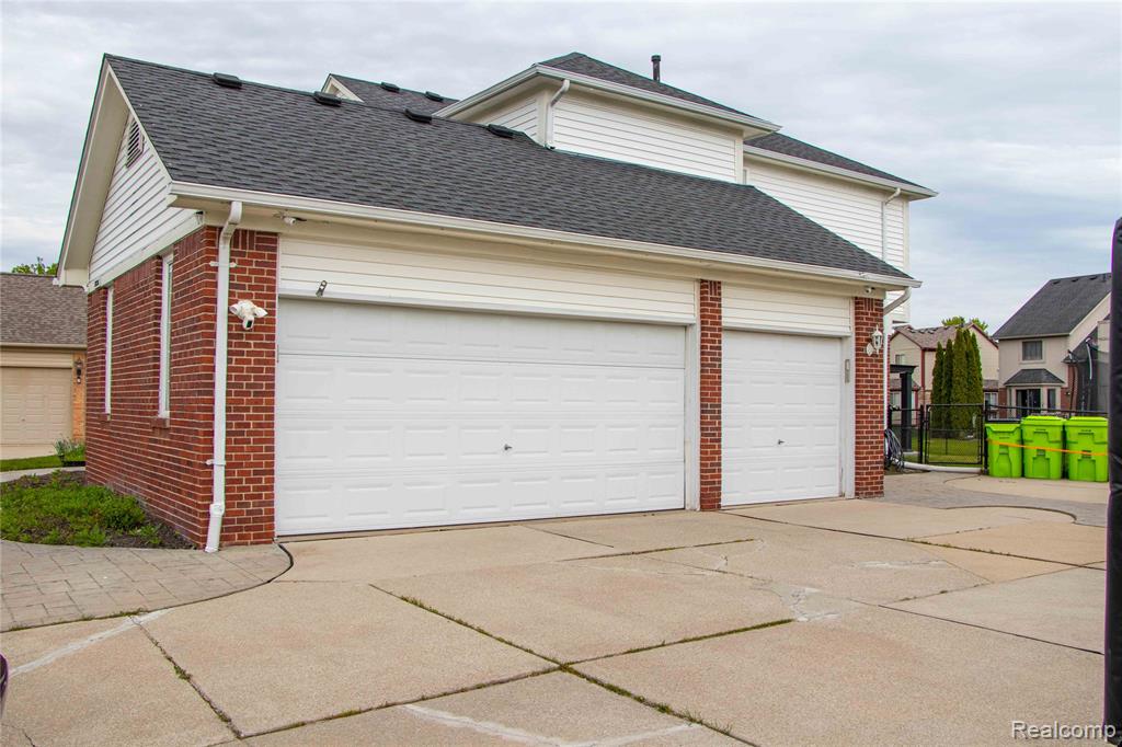 55856 Serene Drive, Macomb, MI 48042 — Photo 4