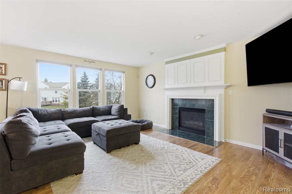7846 Fawn Court, Waterford, MI 48327 — Photo 3