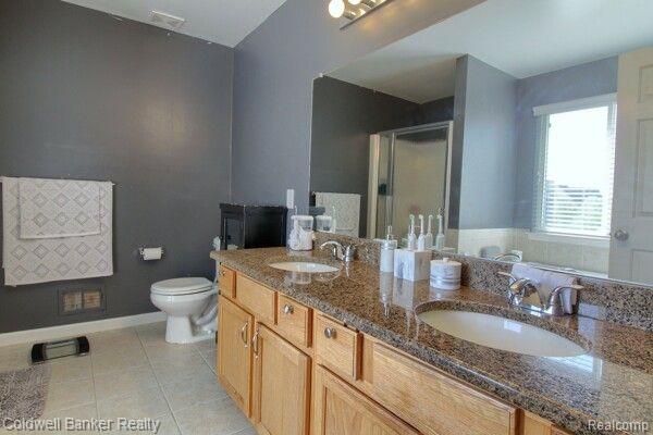 43807 S TIMBERVIEW Drive, Belleville, MI 48111 — Photo 24