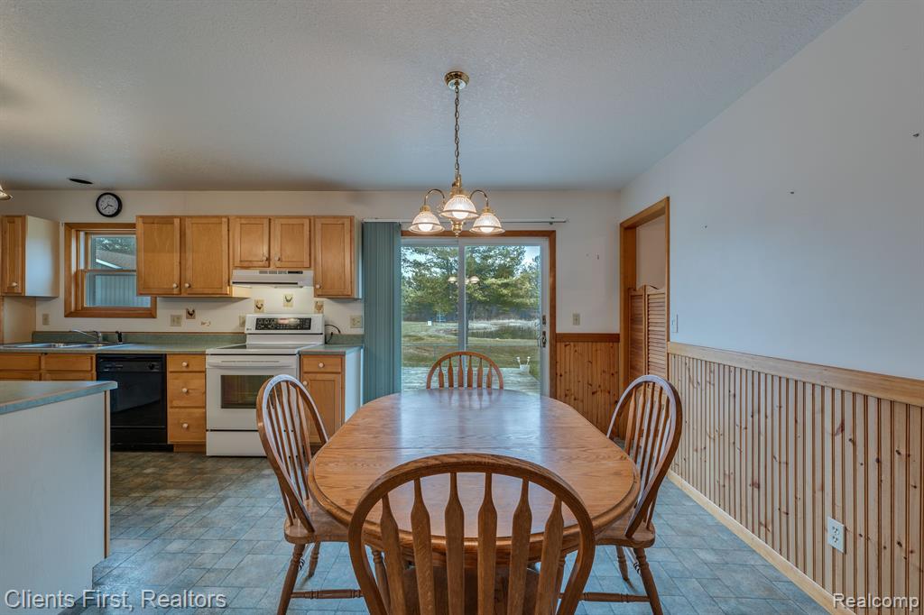 751 S LORENZ Road, Tawas City, MI 48763 — Photo 9