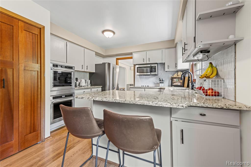 8173 Wood Drive, Grosse Ile, MI 48138 — Photo 16