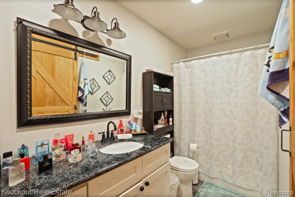 1703 MERIDIAN Street, Reese, MI 48757 — Photo 14