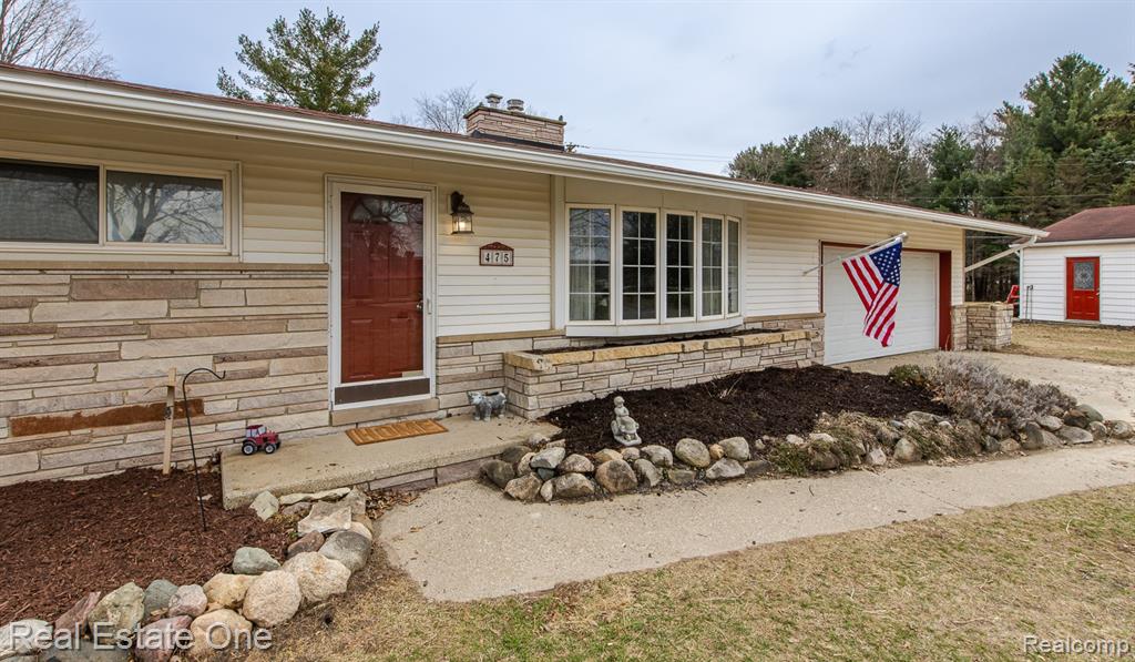 475 S Coats Road, Oxford, MI 48371 — Photo 2