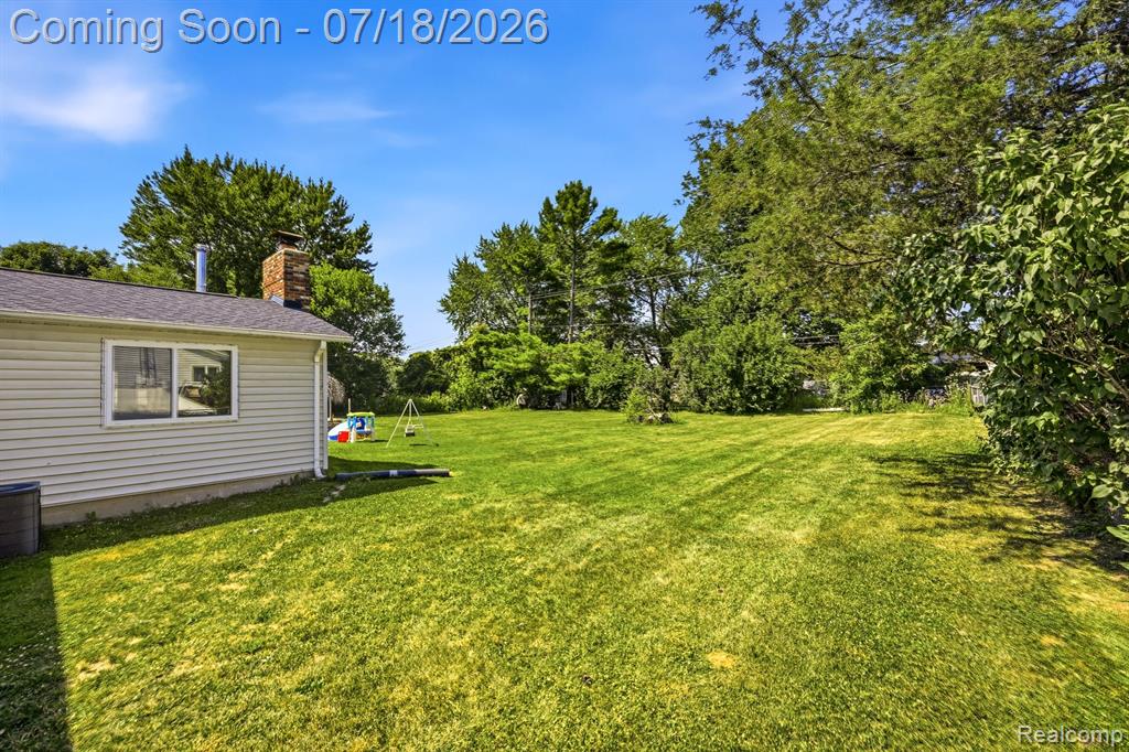 5070 Ray Road, Linden, MI 48451 — Photo 5