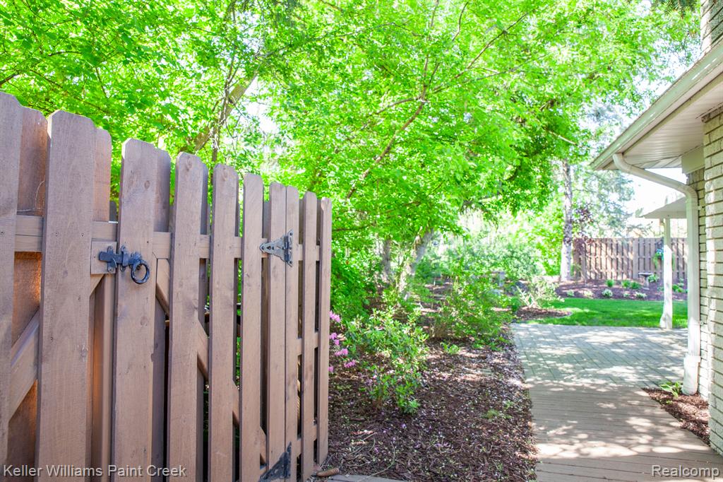 4621 REGENCY Drive, Shelby Twp, MI 48316 — Photo 64