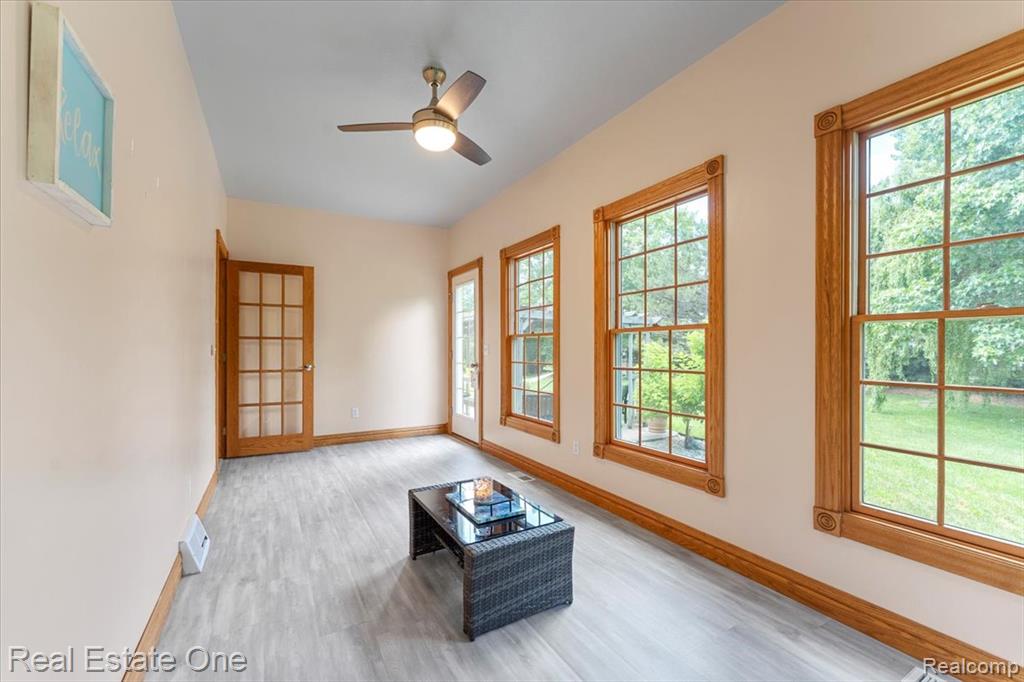 4261 Brest Road, Newport, MI 48166 — Photo 17