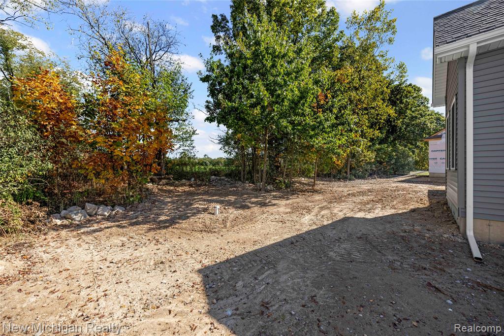 7448 Village Court, Davisburg, MI 48350 — Photo 4
