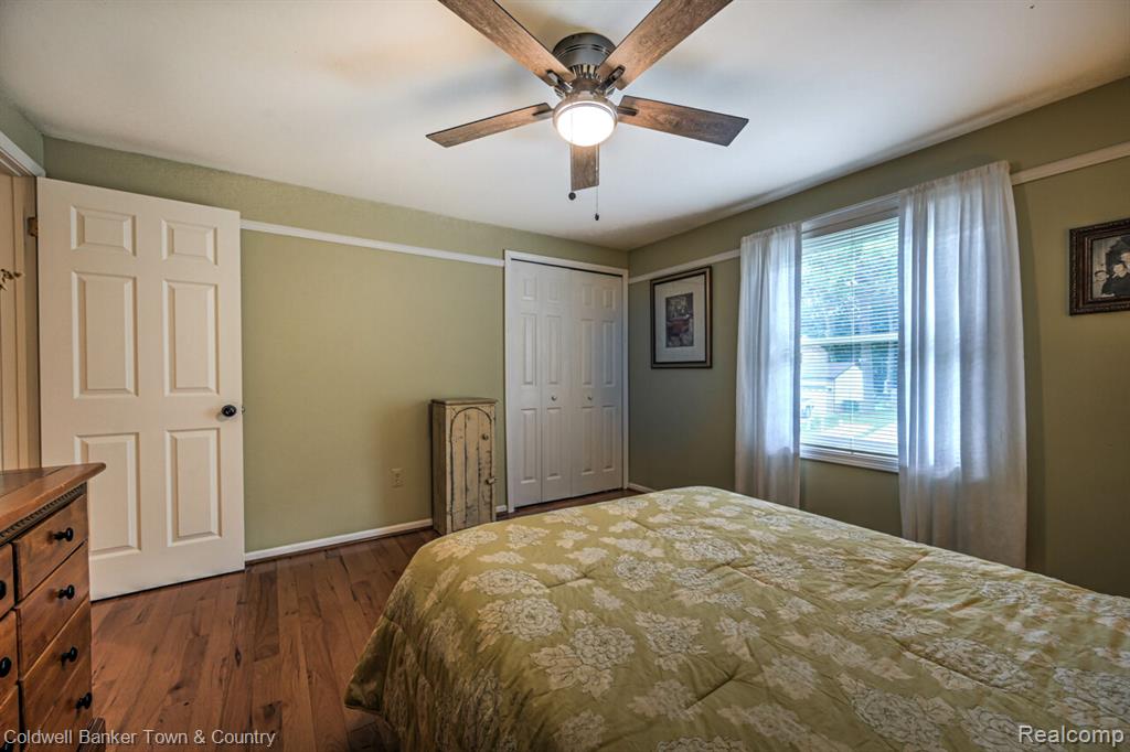 978 Oak Ridge Circle, Brighton, MI 48116 — Photo 28