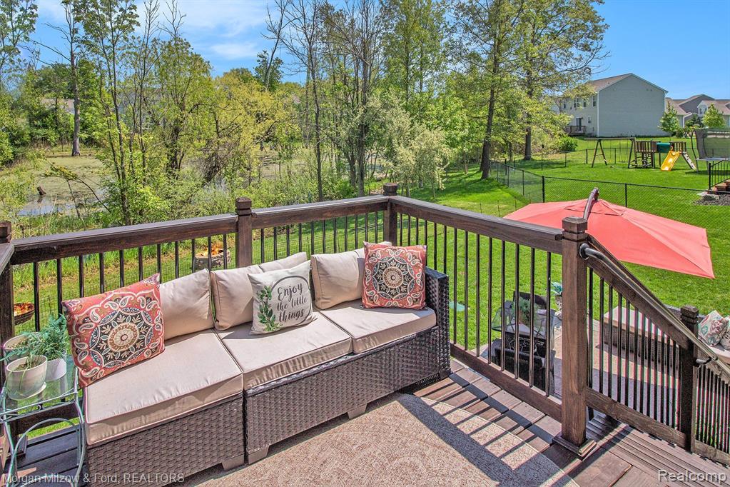 637 AUTUMN VALLEY Drive, Ortonville, MI 48462 — Photo 23