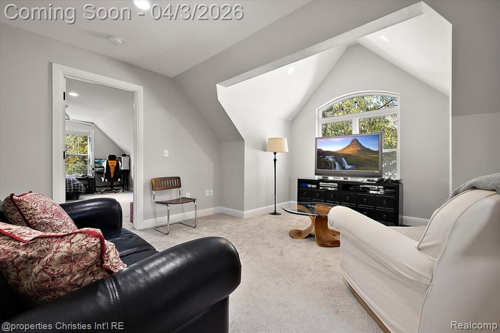 929 N Pleasant Street, Royal Oak, MI 48067 — Photo 32